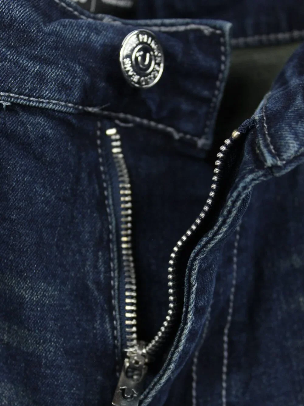 TRUE RELIGION MEN'S DARK BLUE JEANS ROCCO RELAXED SKINNY SIZE 33 GRUNGE